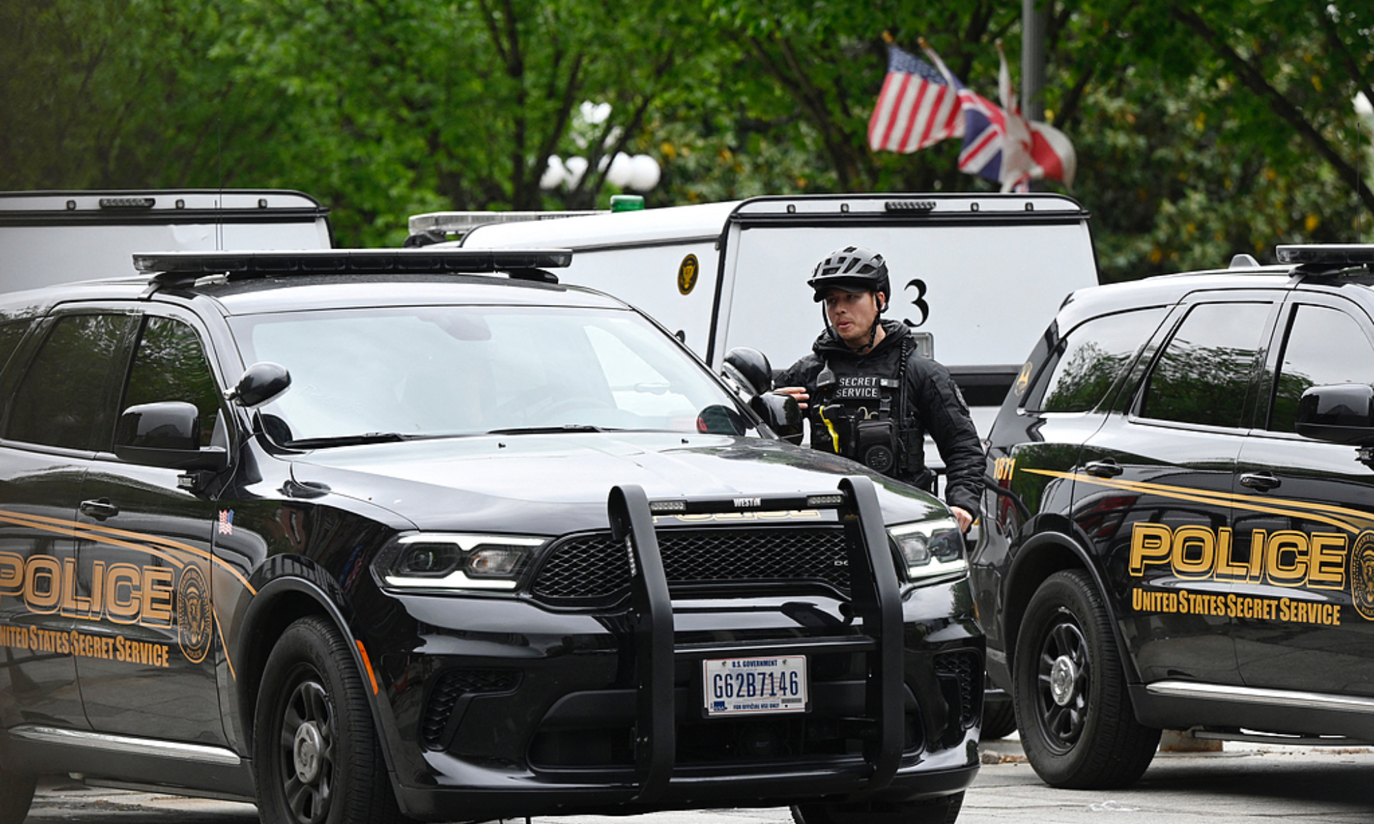 Security near the White House is enhanced following a shooting incident at the White House Correspondents' Association dinner on April 26, 2026 in Washington, DC. Photo: VCG