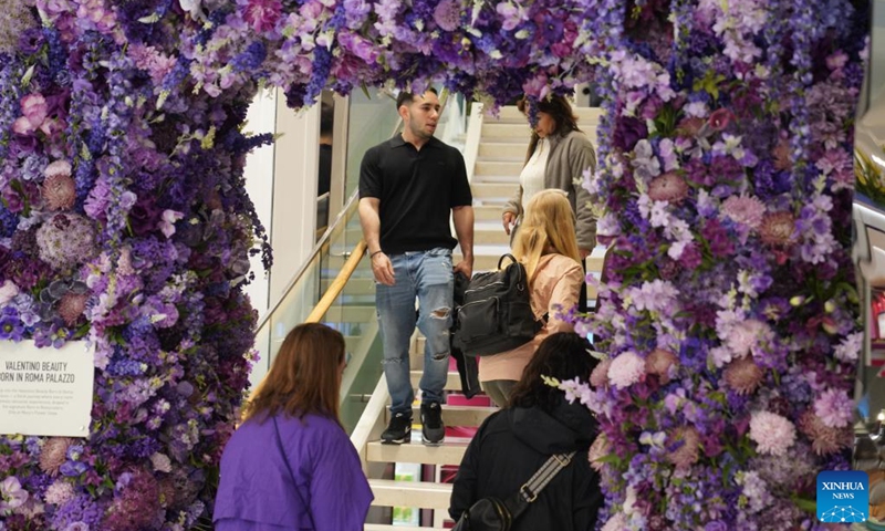 People visit the Macy's Flower Show in New York, the United States, on April 25, 2026. Featuring thousands of flowers and plants with scenic garden installations, the flower show is held here from April 23 to May 10. (Xinhua/Zhang Fengguo)