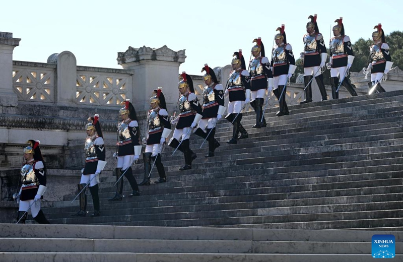 Italian presidential honor guards participate in a ceremony to mark Italy's Liberation Day at the Vittoriano Monument in Rome, Italy, on April 25, 2026. Italy marked the 81st anniversary of its liberation from fascism on Saturday. (Photo by Alberto Lingria/Xinhua)