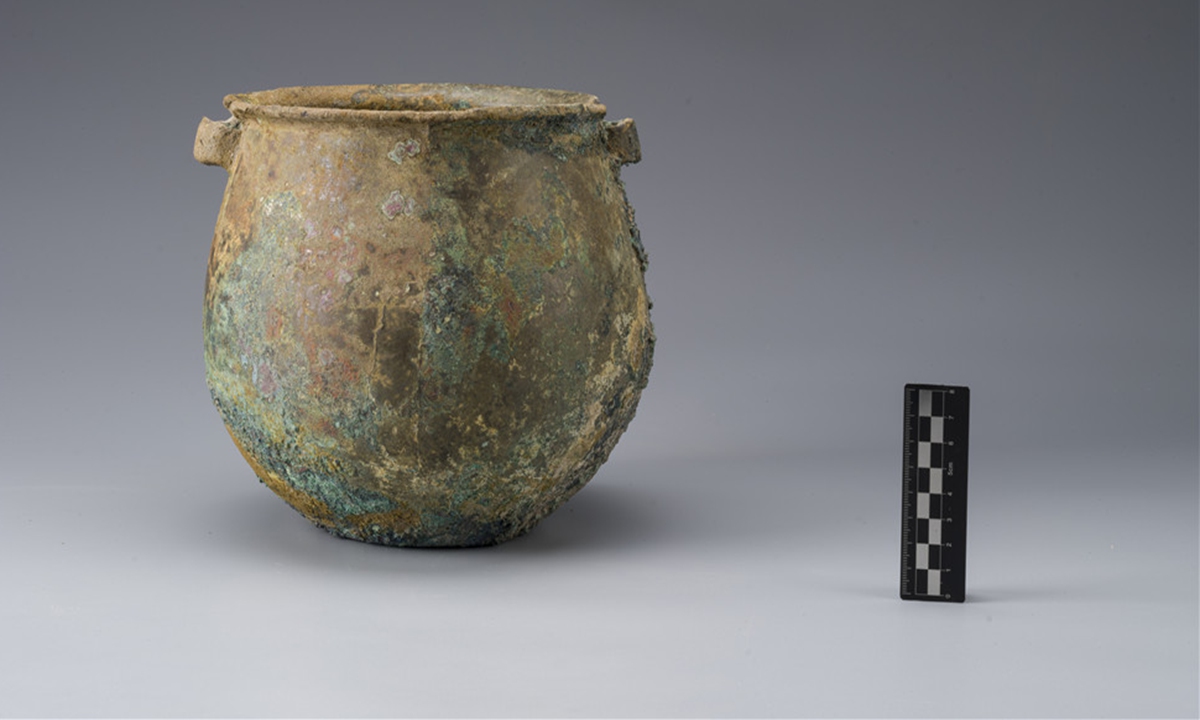 A bronze jar from the Shang Dynasty capital in Zhengzhou, Henan Province. Photo: Courtesy of National Cultural Heritage Administration