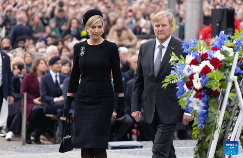 Dutch King Willem-Alexander (R) and Queen Maxima attend the commemoration ceremony of the National Remembrance Day on Dam Square in Amsterdam, the Netherlands, May 4, 2026. The National Remembrance Day, observed annually on May 4 in the Netherlands, commemorates civilians and members of the armed forces who have lost their lives in wars and peacekeeping missions. (Photo by Sylvia Lederer/Xinhua)