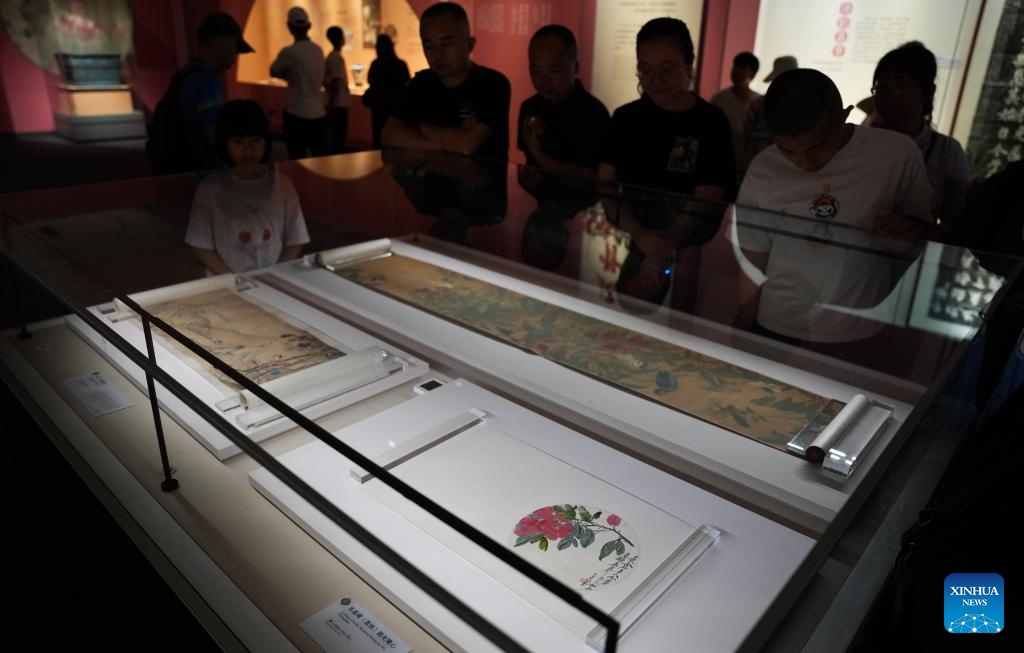 Visitors view exhibits during a Litchi-themed cultural exhibition in Haikou, south China's Hainan Province, May 5, 2026. (Photo: Xinhua)