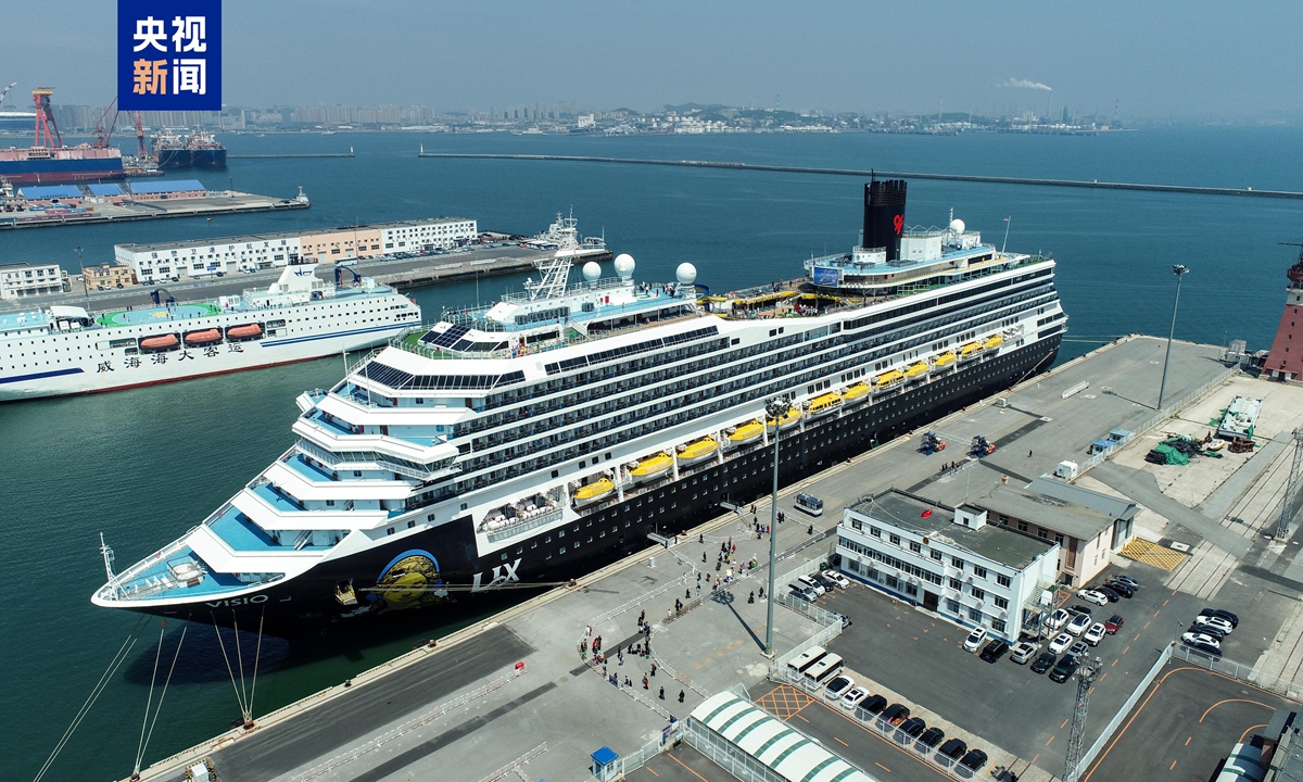 A 105,000-ton international cruise ship carrying 3,389 Chinese and foreign passengers departs from Dalian, Northeast China's Liaoning Province, on May 12, 2026. Photo: CCTV News
