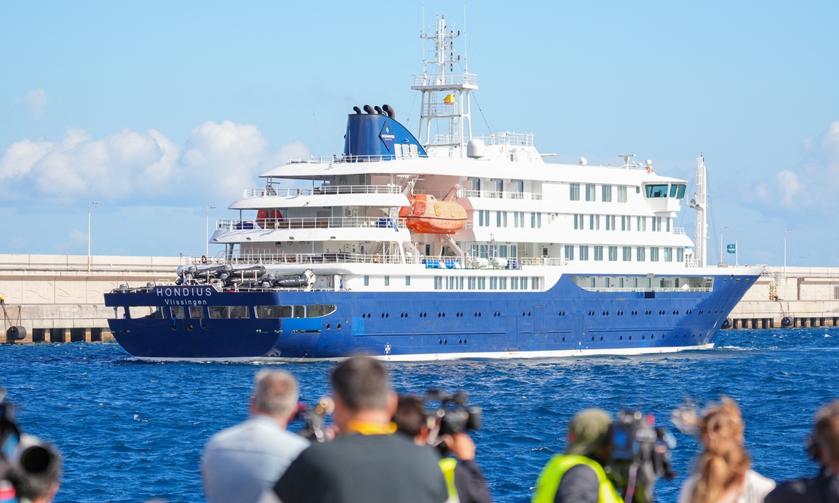 The cruise ship MV Hondius is docked in the Granadilla Port before setting course for the Netherlands on May 11, 2026, in Tenerife, Spain. Photo: VCG