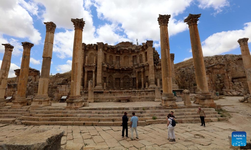 Tourists visit a Roman archeological site in Jerash, Jordan, May 16, 2026. (Photo by Mohammad Abu Ghosh/Xinhua)