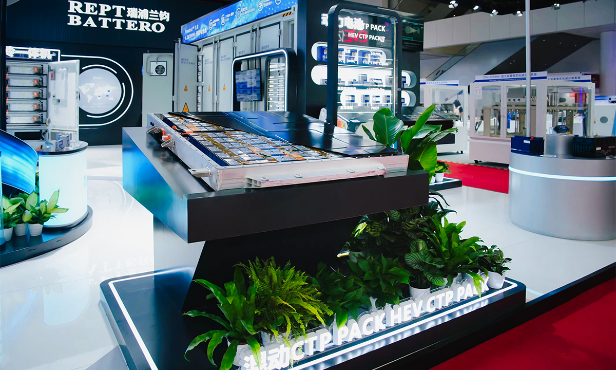 Photo: REPT BATTERO fast-charging PACK solutions for passenger vehicles at CIBF 2026