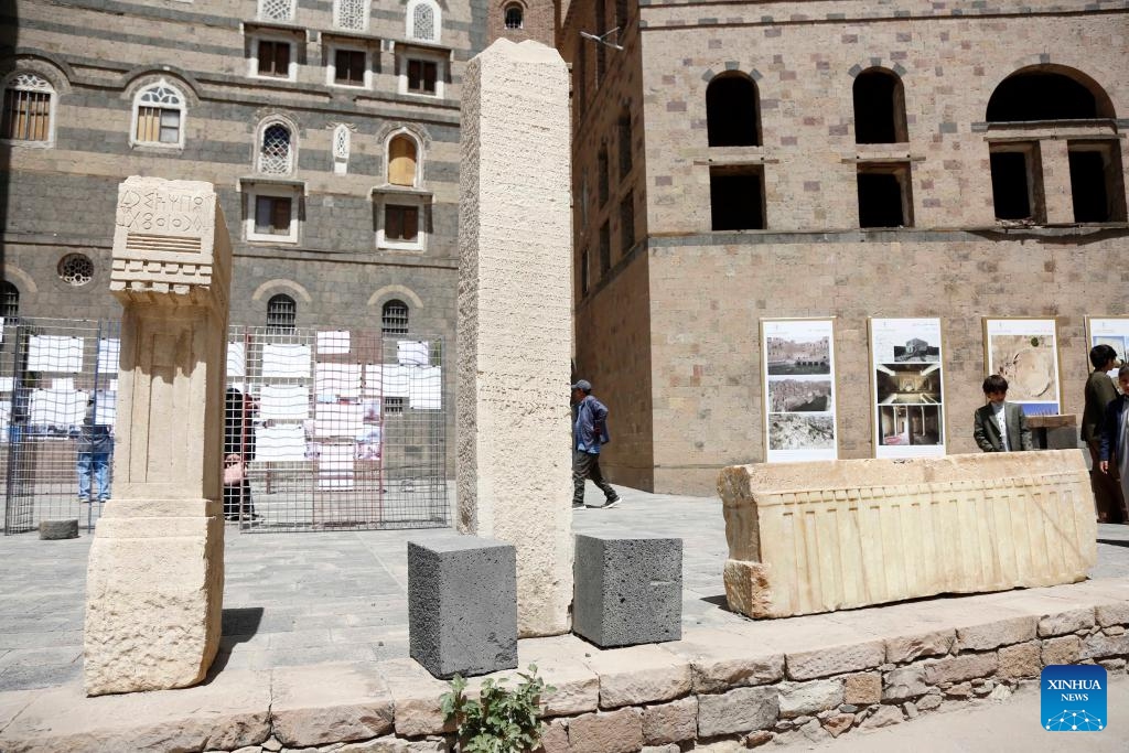 People visit an exhibition held to mark International Museum Day at the National Museum in Sanaa, Yemen, May 19, 2026. Authorities in Sanaa held a special exhibition Tuesday at the National Museum to mark International Museum Day, highlighting the country's damaged cultural heritage and urging its protection. (Photo: Xinhua)
