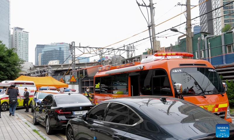 This photo taken on May 26, 2026 shows a scene at the site of an overpass collapse accident in Seoul, South Korea. Three people were killed and three others were injured in South Korea's overpass collapse accident, Yonhap news agency said Tuesday. A section of the upper deck collapsed at the overpass demolition site in Seoul at around 2:33 p.m. local time (0533 GMT). (Photo: Xinhua)