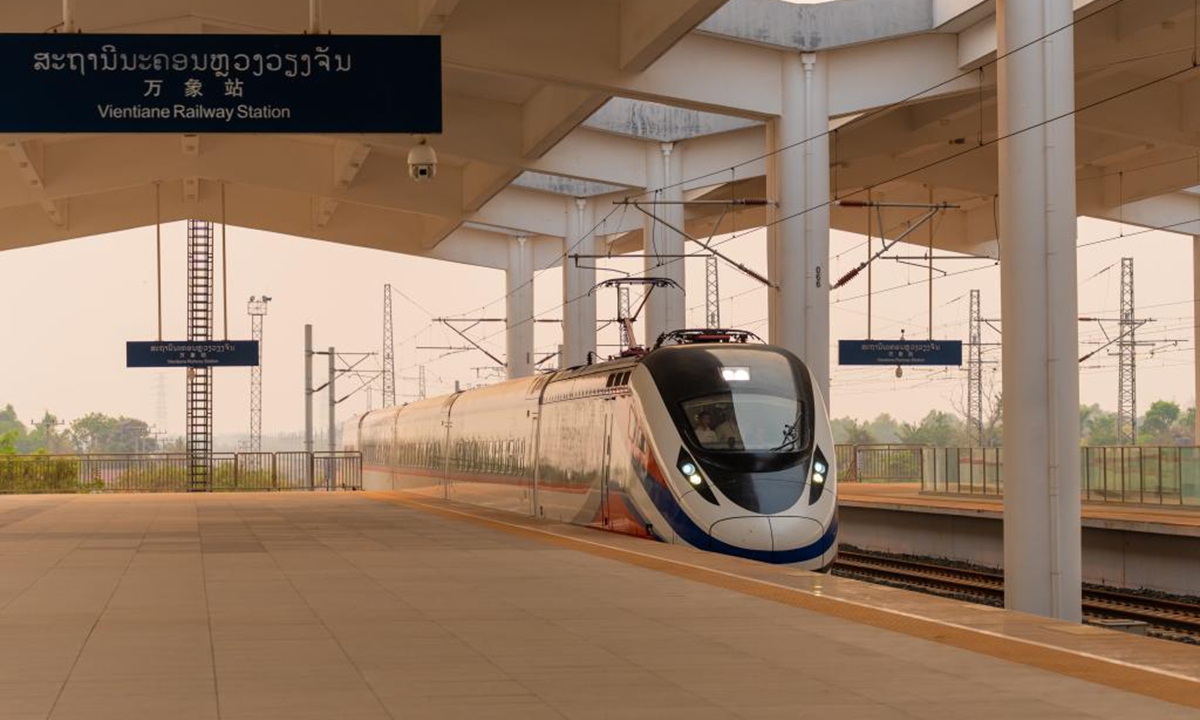 A train of the China-Laos Railway, departing from Kunming of southwest China's Yunnan Province, arrives at the Vientiane Station, in Vientiane, Laos, April 13, 2026. Photo: Xinhua