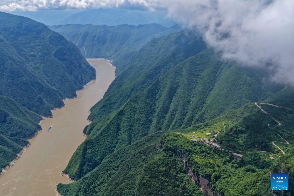 An aerial drone photo taken on May 30, 2026 shows a view of the Wuxia Gorge along the Yangtze River after rain, in Wushan County, southwest China's Chongqing Municipality. (Photo: Xinhua)