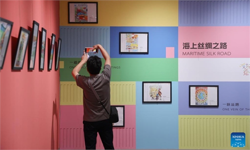 Int'l youth painting exhibition held at art museum in China's Jiangsu