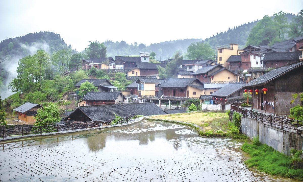 Shibadong village, located deep in China's Wuling Mountains in Central China's Hunan Province, is widely known as the birthplace of 