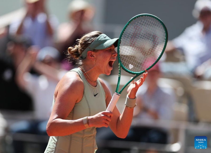 Amanda Anisimova reacts during the women's singles third round match between Diane Parry of France and Amanda Anisimova of the United States at the French Open tennis tournament at Roland Garros, Paris, France, May 30, 2026. Photo: Xinhua