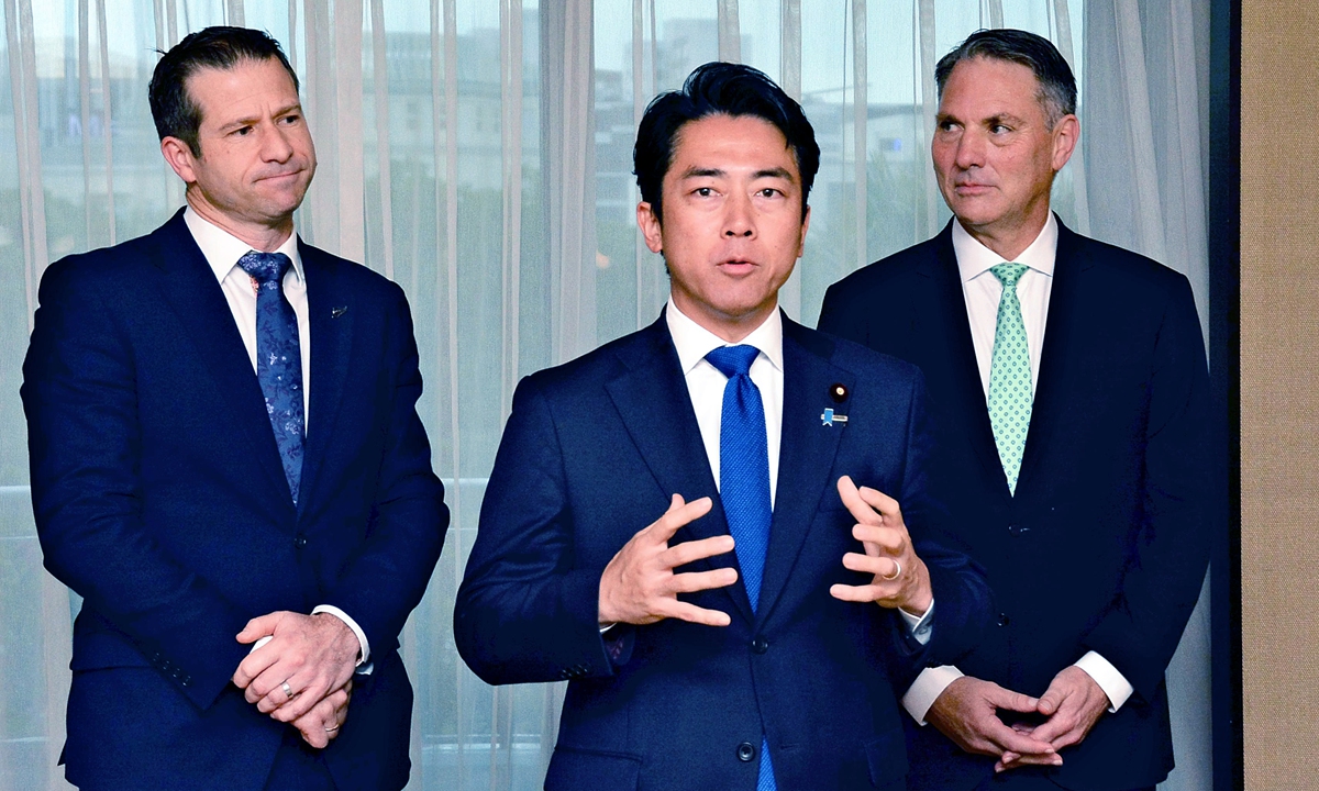 Japanese Defense Minister Shinjiro Koizumi (C) with New Zealand Defense Minister the Hon Chris Penk (L) and Australia Deputy Prime Minister and Minister for Defence of the Commonwealth Richard Marles (R) speaks to media during IISS Asia Security Summit in Singapore on May 30, 2026. Photo: VCG