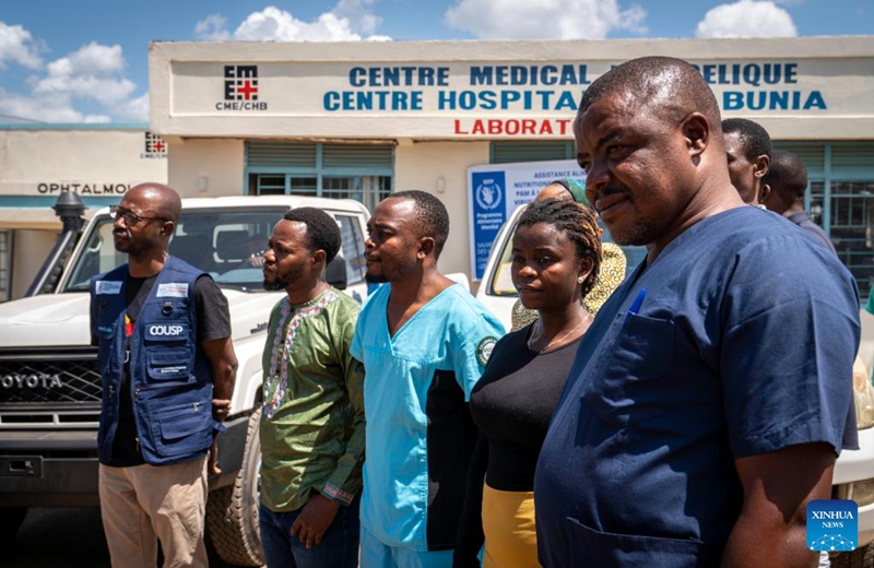 Four recovered Ebola patients (1st to 4th R, front) are interviewed in Bunia, the capital of Ituri Province in northeastern Democratic Republic of the Congo (DRC), May 31, 2026.

Five patients infected with the Ebola Bundibugyo virus have recovered in Bunia, health authorities said Sunday.

Four of the recovered patients, all medical workers, were discharged on Sunday from an Ebola treatment center in Bunia after testing negative twice for Ebola, while another patient, a laboratory worker, had already returned home, according to the DRC's National Institute of Public Health. Photo: Xinhua