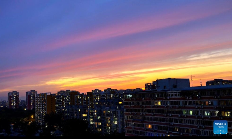 This photo taken on May 31, 2026 shows a view of the sunset glow in Fengtai District of Beijing, capital of China. (Photo by Yao Yongmei/Xinhua)
