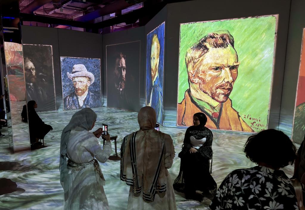People visit the multimedia exhibition Beyond Van Gogh: The Immersive Experience in Cairo, Egypt, June 1, 2026. (Photo: Xinhua)