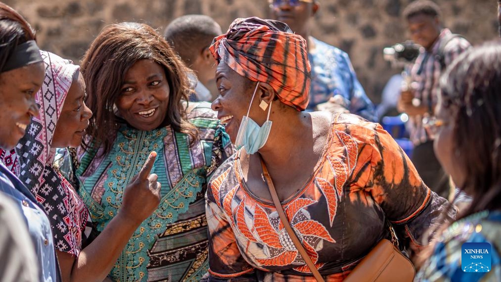 Family members celebrate after a relative was declared cured of Ebola in Goma, the Democratic Republic of the Congo (DRC), June 3, 2026. A patient infected with Ebola virus disease was discharged on Wednesday in Goma, the capital of North Kivu Province in the eastern DRC, after being declared recovered by medical teams. The recovery brought relief to the patient's family, who said they had gone through days of anxiety and uncertainty. (Photo: Xinhua)
