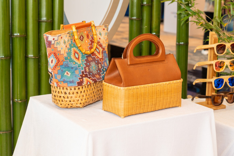 A bamboo-woven handbag on display at an exhibition center in Anji, East China's Zhejiang Province Photo: Courtesy of Anji County