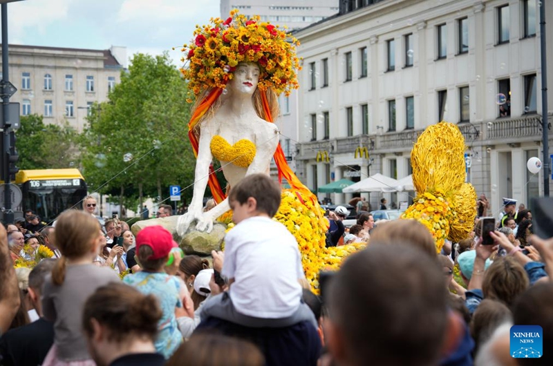 A mermaid-themed float is pictured in the fifth Warsaw Mermaid Parade in Warsaw, Poland, June 6, 2026. Photo: Xinhua