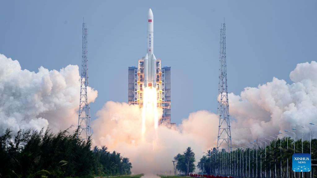A Long March-5 rocket carrying a new communication technology test satellite blasts off from the Wenchang Space Launch Site in south China's Hainan Province, June 11, 2026. China on Thursday sent a new communication technology test satellite into space from the Wenchang Space Launch Site in south China's Hainan Province. Launched at 3:30 p.m. (Beijing Time) aboard a Long March-5 rocket, the satellite has successfully entered its preset orbit. (Photo by Li Wenjun/Xinhua)