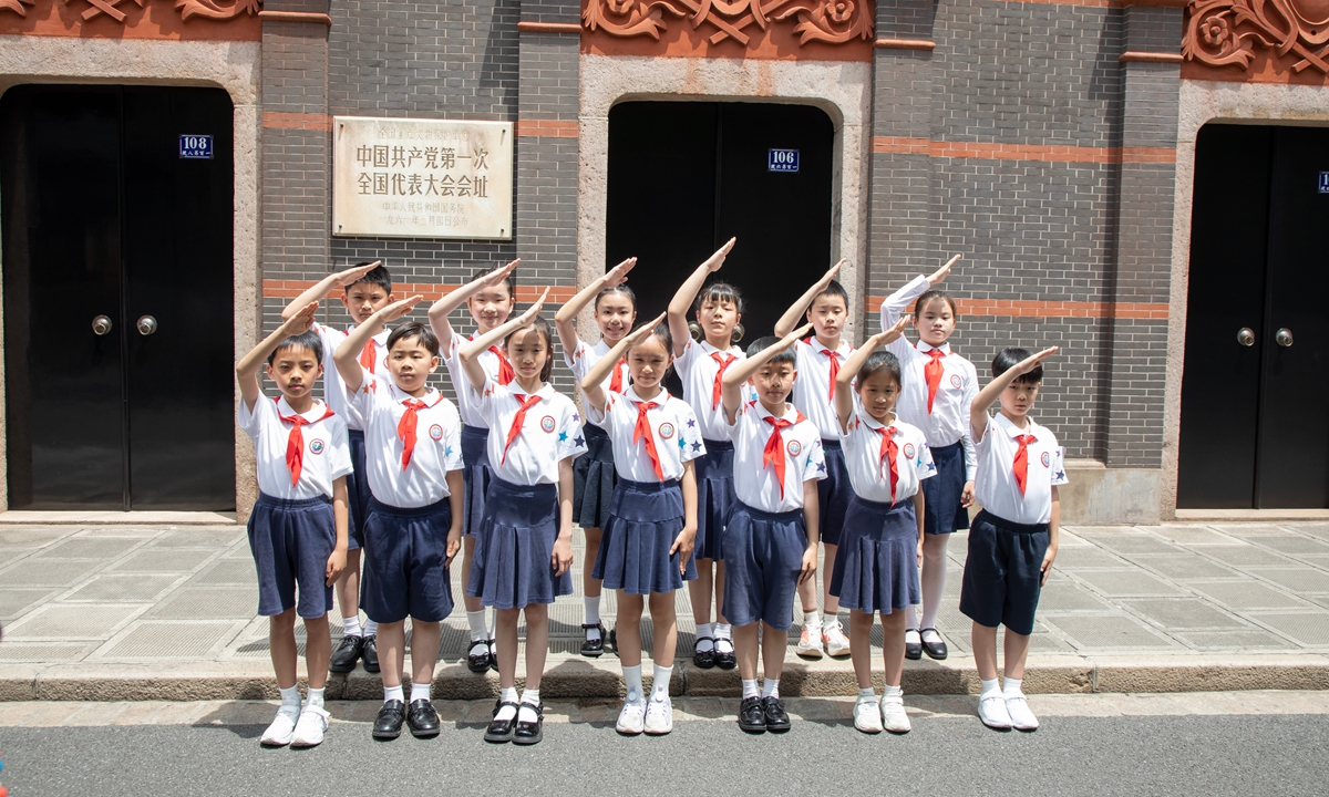 Student docents from 