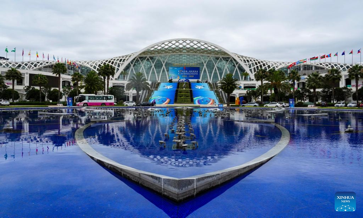 A view of Kunming Dianchi International Convention and Exhibition Center, the venue for the 10th China-South Asia Exposition in Kunming, Southwest China's Yunnan Province Photo: Xinhua