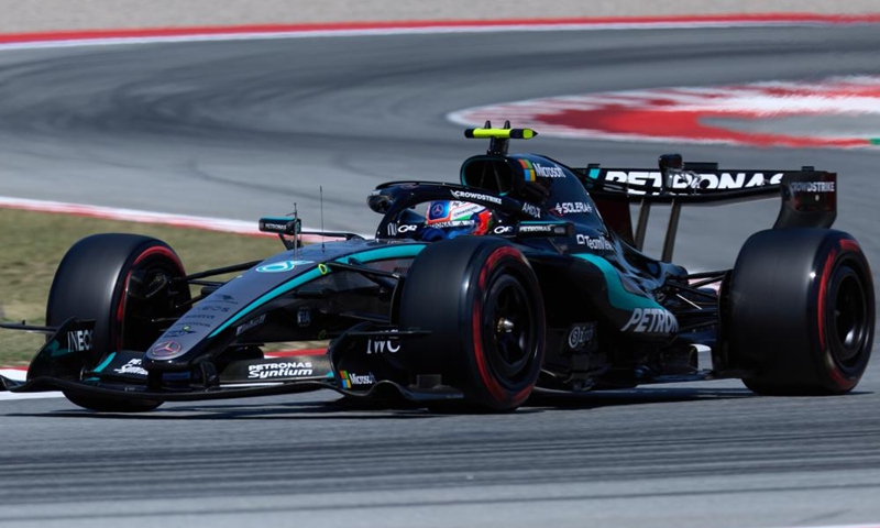 Mercedes' Kimi Antonelli of Italy competes during the Qualifying Session of the Formula One Barcelona-Catalunya Grand Prix at the Catalunya Circuit in Montmelo, near Barcelona, Spain, June 14, 2026. (Xinhua/Meng Dingbo)