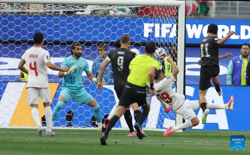 Elijah Just (1st R, front) of New Zealand shoots to score during the group G match between Iran and New Zealand at the 2026 FIFA World Cup at Los Angeles Stadium in Los Angeles, the United States, June 15, 2026. (Photo: Xinhua)