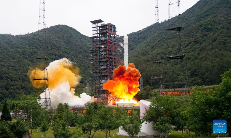 A Long March-3B carrier rocket carrying a new satellite, Shijian-31, blasts off from the Xichang Satellite Launch Center in southwest China's Sichuan Province, June 16, 2026. The rocket blasted off at 5:45 p.m. (Beijing Time) and placed the new satellite into space successfully. (Photo by Ouyang Haoting/Xinhua)