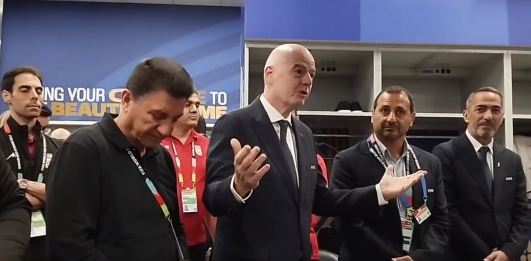 FIFA president Gianni Infantino visited Iran's locker room. Photo: X