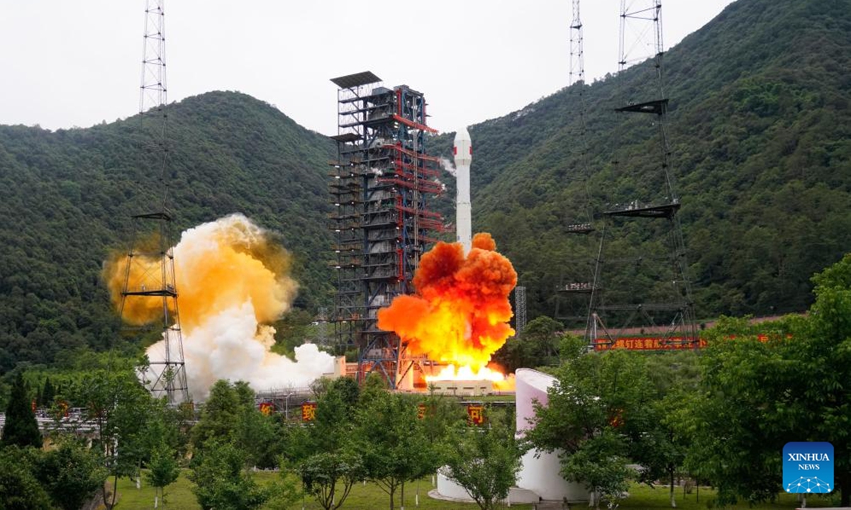 A Long March-3B carrier rocket carrying a new satellite, Shijian-31, blasts off from the Xichang Satellite Launch Center in southwest China's Sichuan Province, June 16, 2026. The rocket blasted off at 5:45 p.m. (Beijing Time) and placed the new satellite into space successfully. (Photo by Ouyang Haoting/Xinhua)