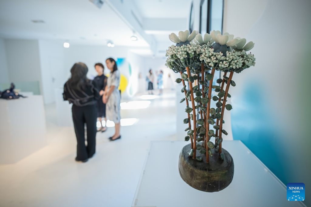 People view contemporary Chinese ceramic artworks in Paris, France, June 18, 2026. An overseas touring exhibition of Chinese Porcelain opened here on Thursday. (Photo: Xinhua)