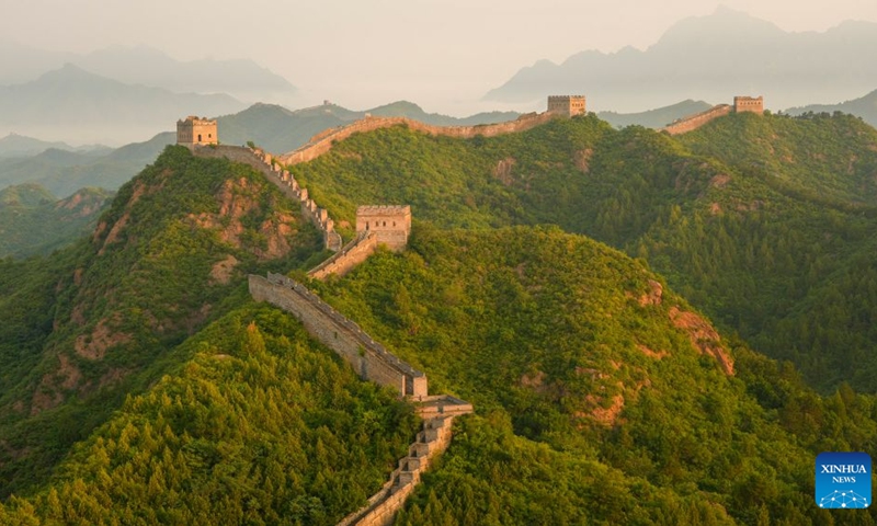This photo taken on June 18, 2026 shows the scenery of the Jinshanling section of the Great Wall in the morning at Luanping County, north China's Hebei Province. (Photo: Xinhua)