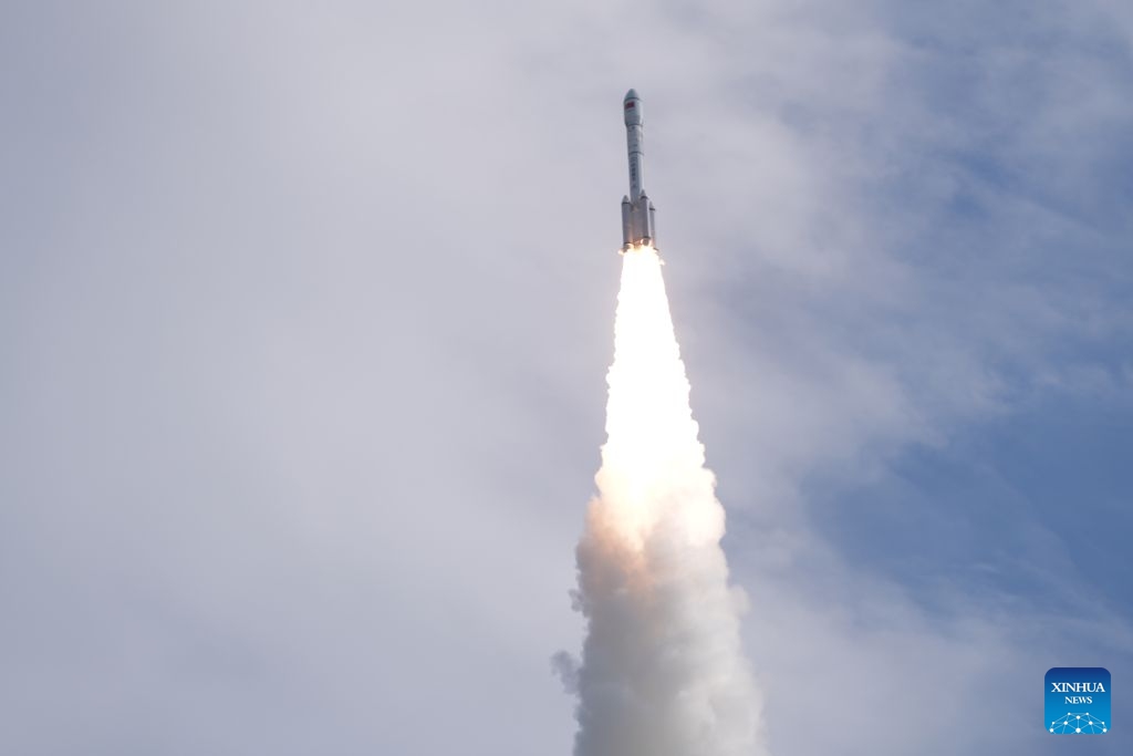 A modified Long March-6 carrier rocket carrying a new satellite group blasts off from the Taiyuan Satellite Launch Center in north China's Shanxi Province on July 4, 2026. The satellite group was launched at 5:30 p.m. (Beijing Time) aboard a modified Long March-6 carrier rocket and entered its preset orbit successfully. It will form part of the Spacesail Constellation, a mega commercial Chinese low-orbit satellite network. (Photo by Li Tiantian/Xinhua)