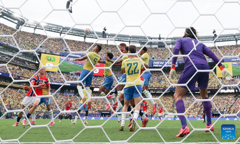 Players of both teams challenge for the ball in front of Brazil's goal during the round of 16 match between Brazil and Norway at the 2026 FIFA World Cup at the New York New Jersey Stadium, the United States, July 5, 2026. (Xinhua/Zhang Chen)

