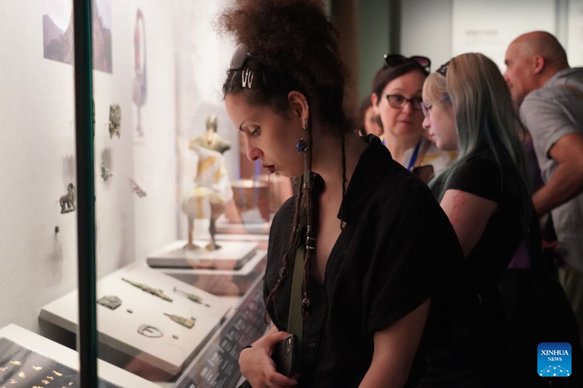 Hungarian artists visit the Shanxi Museum in Taiyuan City, north China's Shanxi Province, June 17, 2026. A total of 23 artists, art educators, students and cultural professionals from Hungary wrapped up their discovery tour of the ancient architectural heritages in north China's Shanxi Province on Sunday. (Xinhua/Chen Zhihao)

