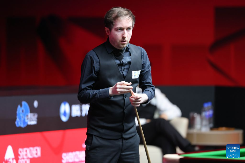 Scott Donaldson reacts during the round 2 match between Scott Donaldson of Scotland and Zhao Xintong of China at World Snooker Tour Shenzhen Open 2026 in Shenzhen, south China's Guangdong Province, Sept. 28, 2026. (Xinhua/Liang Xu)