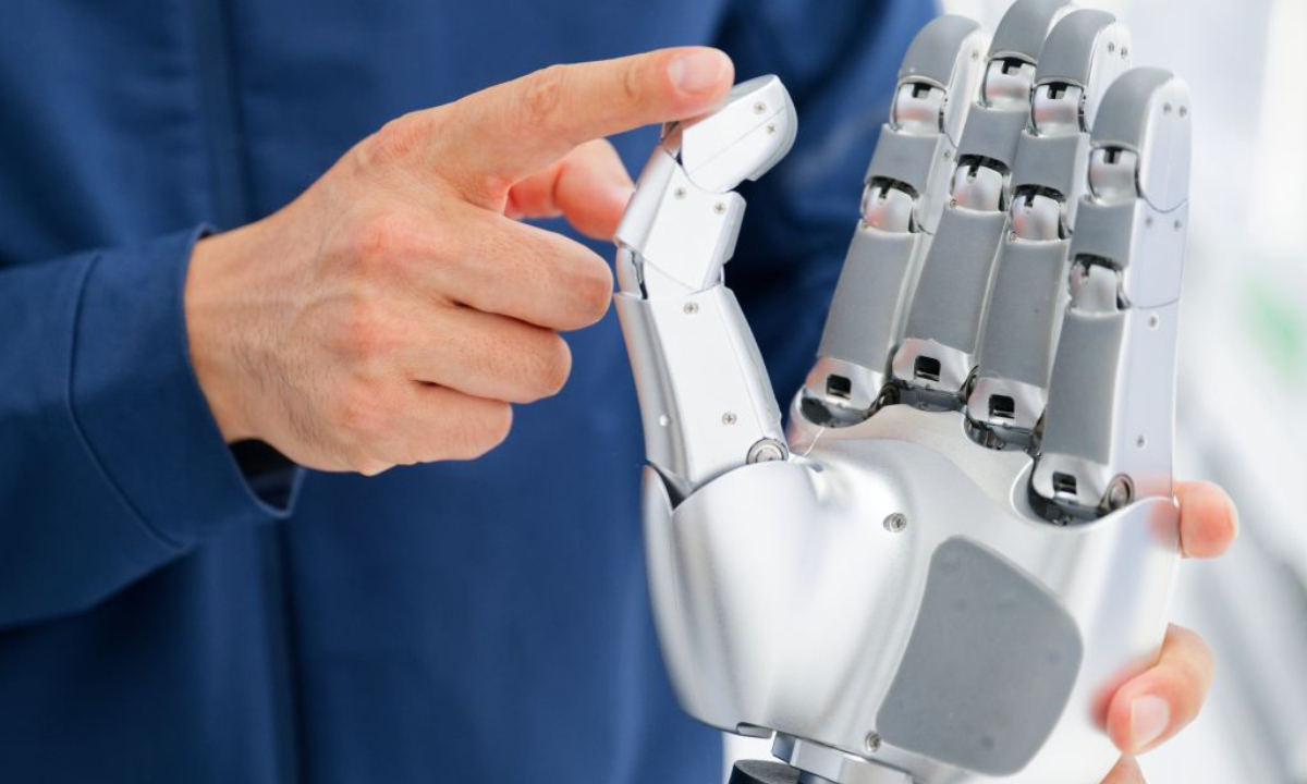 This photo taken on July 30, 2026 shows a lightweight robotic hand at an exhibition hall in Harbin Institute of Technology (HIT)'s Institute of Advanced Technology in Harbin, northeast China's Heilongjiang Province. (Xinhua/Zhang Tao)