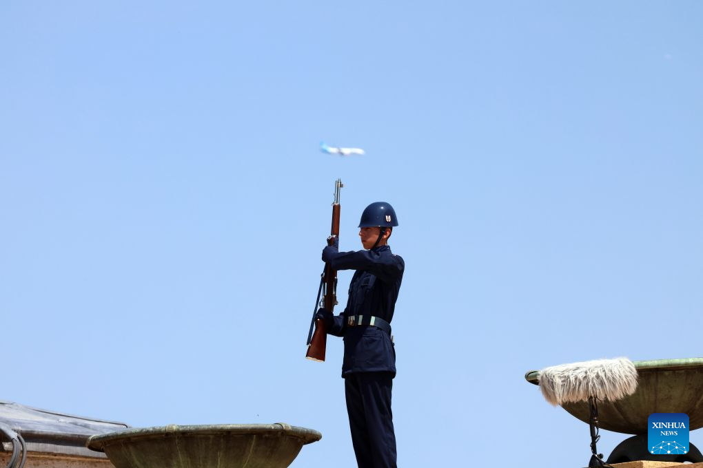A soldier stands guard as Turkish President Recep Tayyip Erdogan leads members of the Supreme Military Council on a visit to Anitkabir, the mausoleum of Turkish Republic's founder Mustafa Kemal Ataturk, in Ankara, Türkiye, on Aug. 4, 2026. (Mustafa Kaya/Handout via Xinhua)