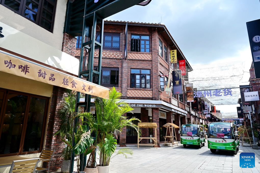 This photo taken on Aug. 19, 2026 shows a view of Longjiang Suiyue park in Zhangzhou, southeast China's Fujian Province. Longjiang Suiyue park, a cultural and tourism complex, was transformed from an area with dilapidated buildings, widespread garbage, and wasted water. The renovated park officially opened on Dec. 31, 2024, and has attracted over 18 million visitors as of this June. (Xinhua/Lin Shanchuan)