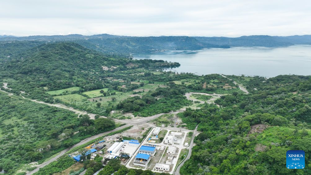 This aerial drone photo shows the Ilopango Water Supply Plant and its surrounding area in eastern Greater San Salvador, El Salvador, on Sept. 3, 2026. As a livelihood project under China-El Salvador cooperation, the China-aided Ilopango Water Supply Plant will improve water supply for about 250,000 people in seven areas, including Ilopango, Soyapango and San Martin. (Xinhua/Liu Wenhui)