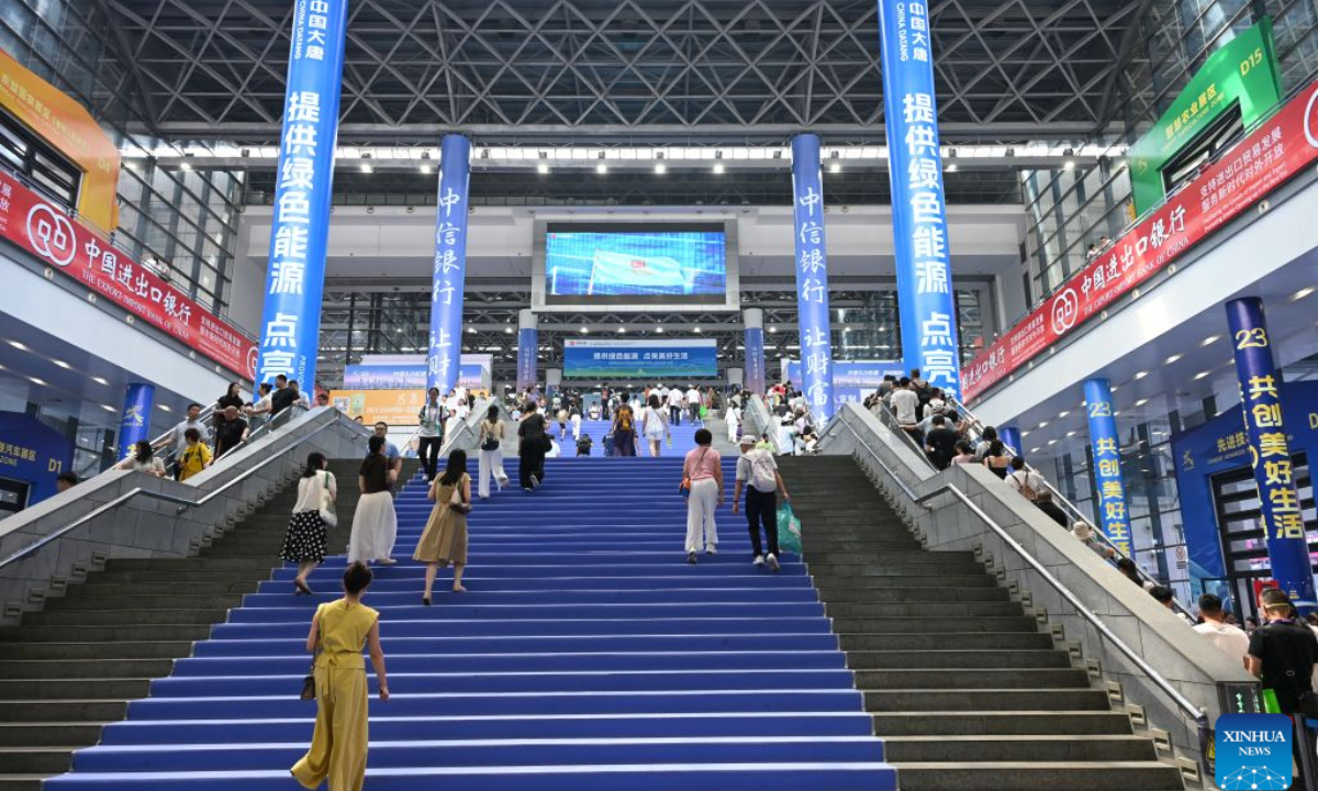 People visit the 23rd China-ASEAN Expo in Nanning, south China's Guangxi Zhuang Autonomous Region, Sept. 20, 2026. The 23rd China-ASEAN Expo opened to the public on Sunday. (Xinhua/Sun Huanjie)