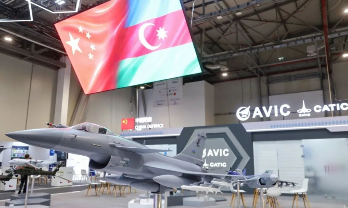 A J-10CE fighter jet model is displayed at the sixth Azerbaijan International Defense Exhibition. Photo: Aviation Industry Corporation of China