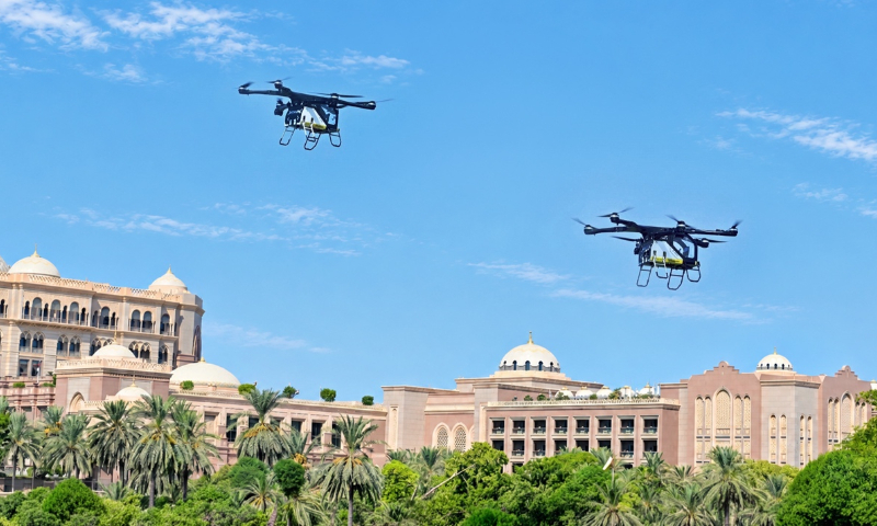 Land Aircraft Carrier Air Modules of XPENG AEROHT (ARIDGE) fly at the Emirates Palace in UAE. Photo: Courtesy of ARIDGE