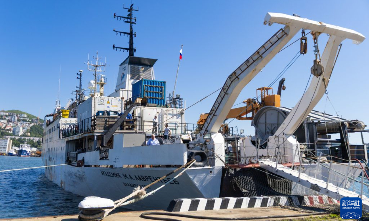 A Russian scientific expedition vessel docks at the port in Russia’s Far Eastern city of Vladivostok. Photo: Xinhua