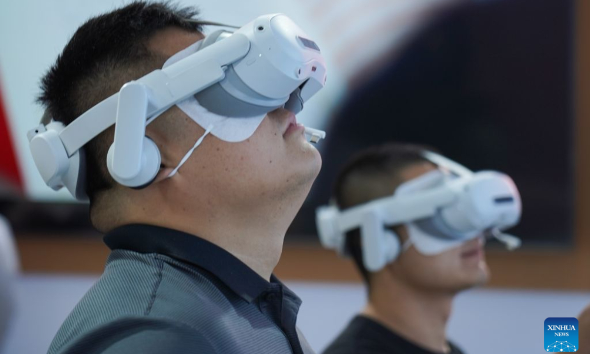 Visitors experience VR equipment during the 16th China International Digital Publishing Expo in Jinan, east China's Shandong Province, Aug. 27, 2026.
The expo will run from Aug. 27 to 29 in Jinan, capital of east China's Shandong Province. First held in 2005, the expo is a major platform aimed at promoting the development of the digital publishing industry. (Xinhua/Zhu Zheng)