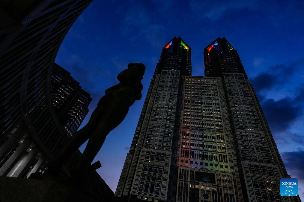 Tokyo Metropolitan Government is illuminated in colors for 2026 Aichi-Nagoya Asian Games to mark one month before the Games in Tokyo, Japan on Aug. 19, 2026. (Xinhua/Jia Haocheng)