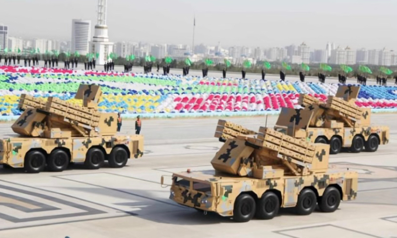 The Chinese-made FK-2000 air defense system is showcased during Turkmenistan’s Independence Day military parade on September 27, 2026. Photo: China News Service