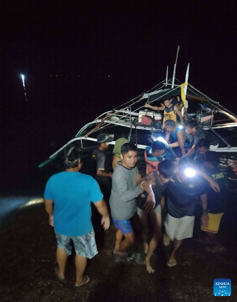 People participate in a rescue operation in Palawan Province of the Philippines, Sept. 9, 2026. At least five were killed, and 87 remain missing after a vessel caught fire on Wednesday off the waters of a tourist hotspot in Palawan Province of the Philippines, said the local coast guard on Thursday. (The Philippine Coast Guard/Handout via Xinhua)